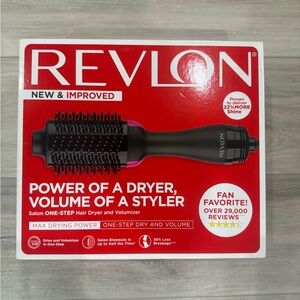 Revlon Hair Dryer and Styler in Black and Red